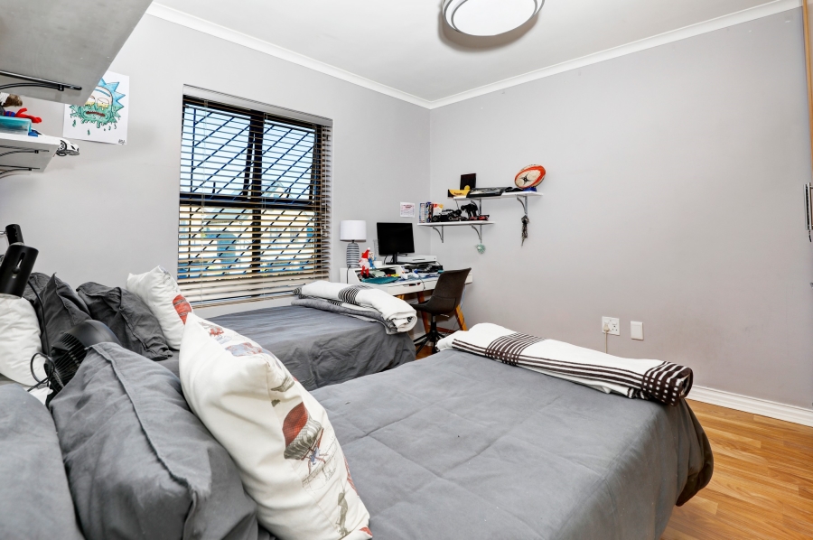 4 Bedroom Property for Sale in Burgundy Estate Western Cape